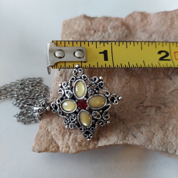 1928 Vintage Style Pendant - Picture 11 of 11